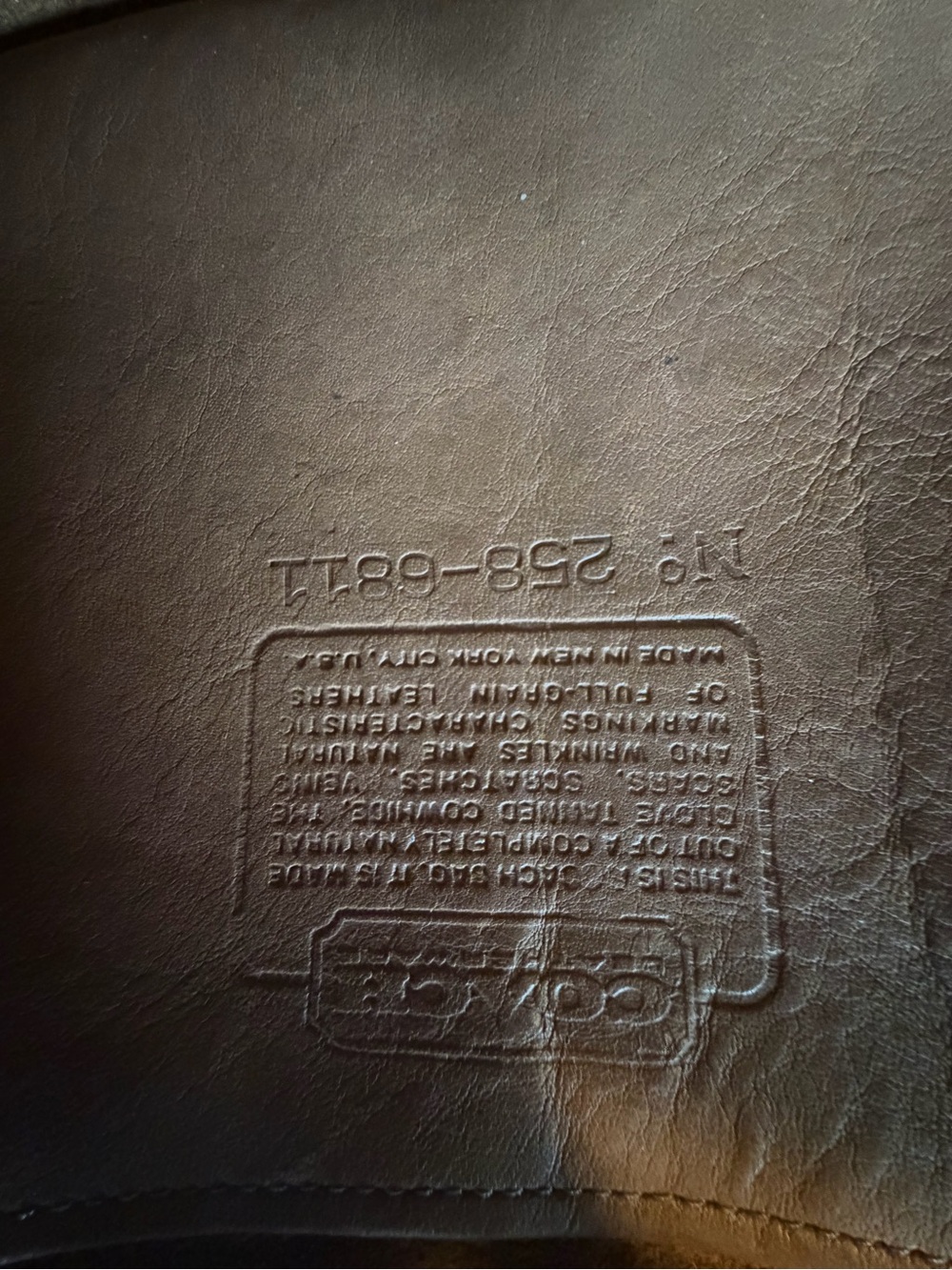 Vintage Coach Collegiate Bag in Putty - Picture 14 of 14